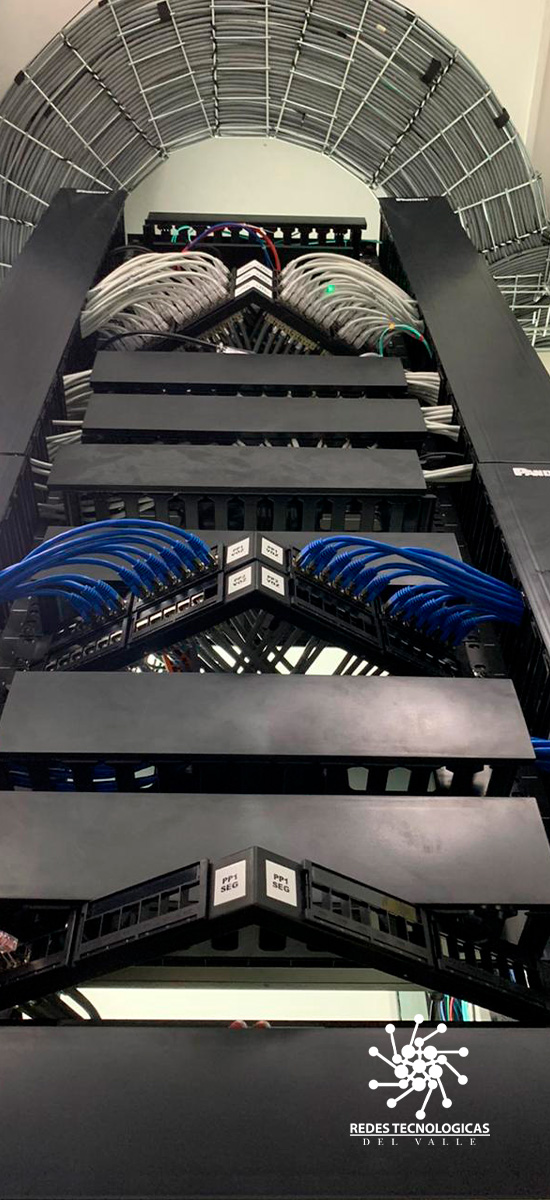 Diseño y construcción de Centros de cableado y/o Datacenter. Redes tecnológicas del  Valle