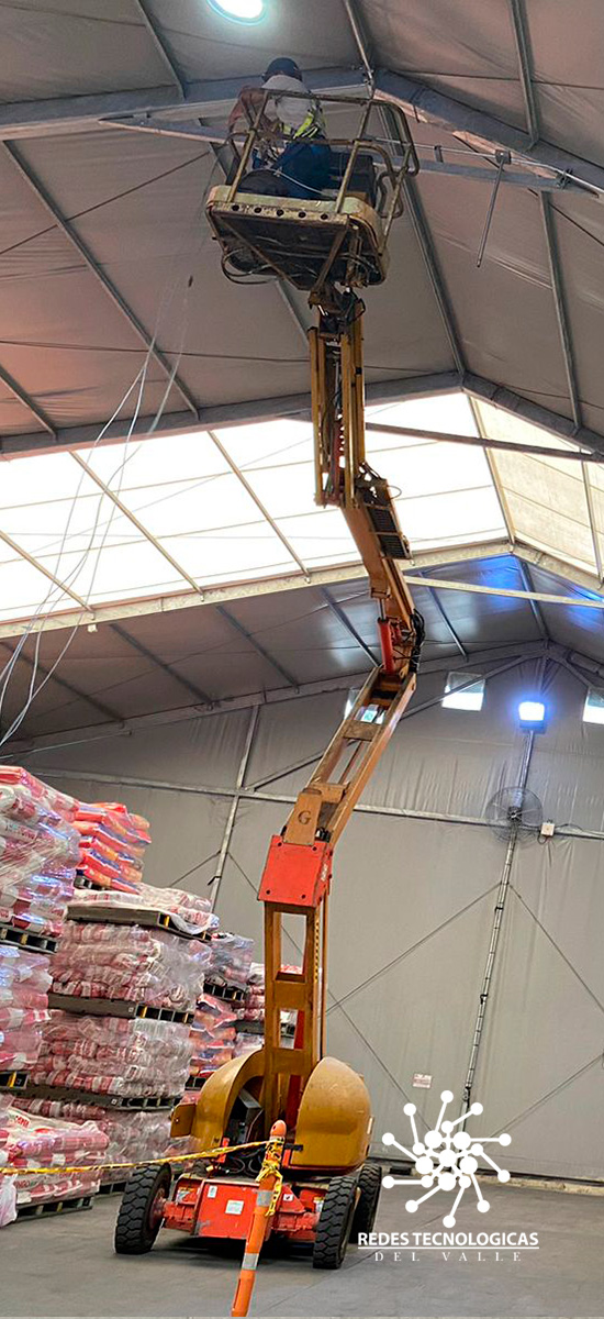 Diseño e Implementación de sistemas de monitoreo a través de cámaras de seguridad. - Redes Tecnológicas del Valle